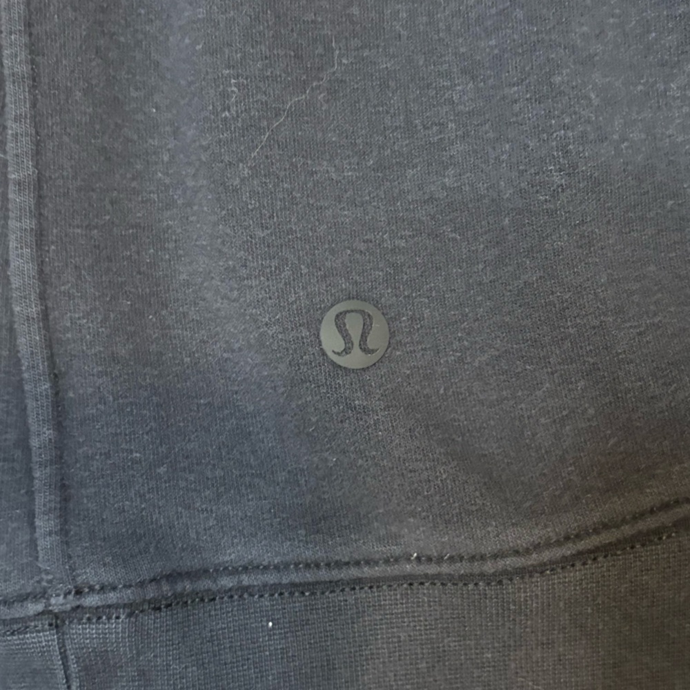 Women's Lululemon Loungeful Hoodie, black, size: 6 - Picture 6 of 7